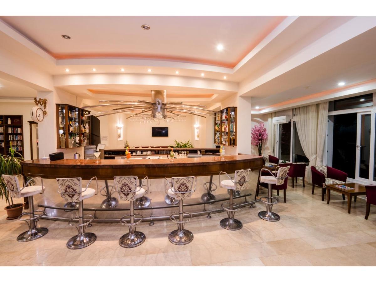 Sammy'S Hotel Girne Buitenkant foto