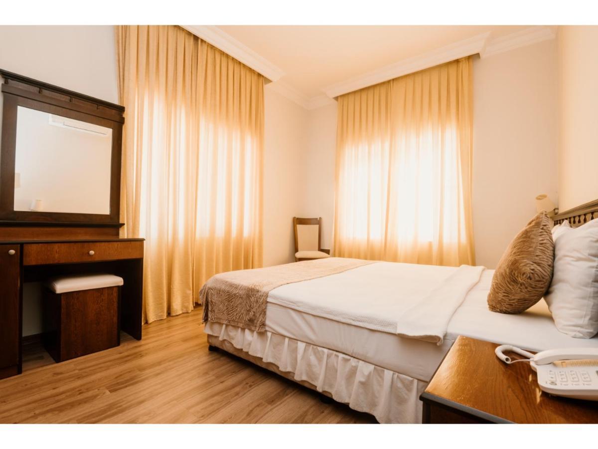 Sammy'S Hotel Girne Buitenkant foto