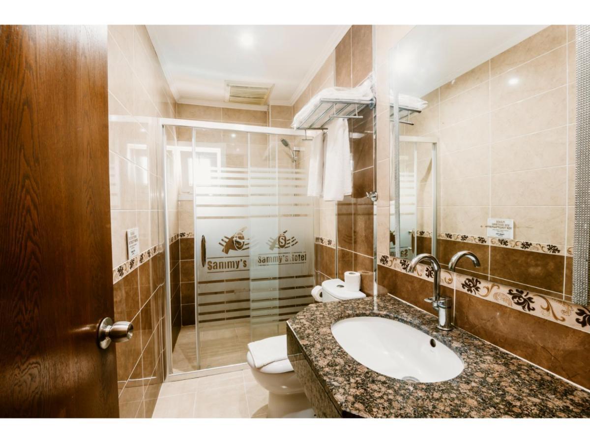 Sammy'S Hotel Girne Buitenkant foto