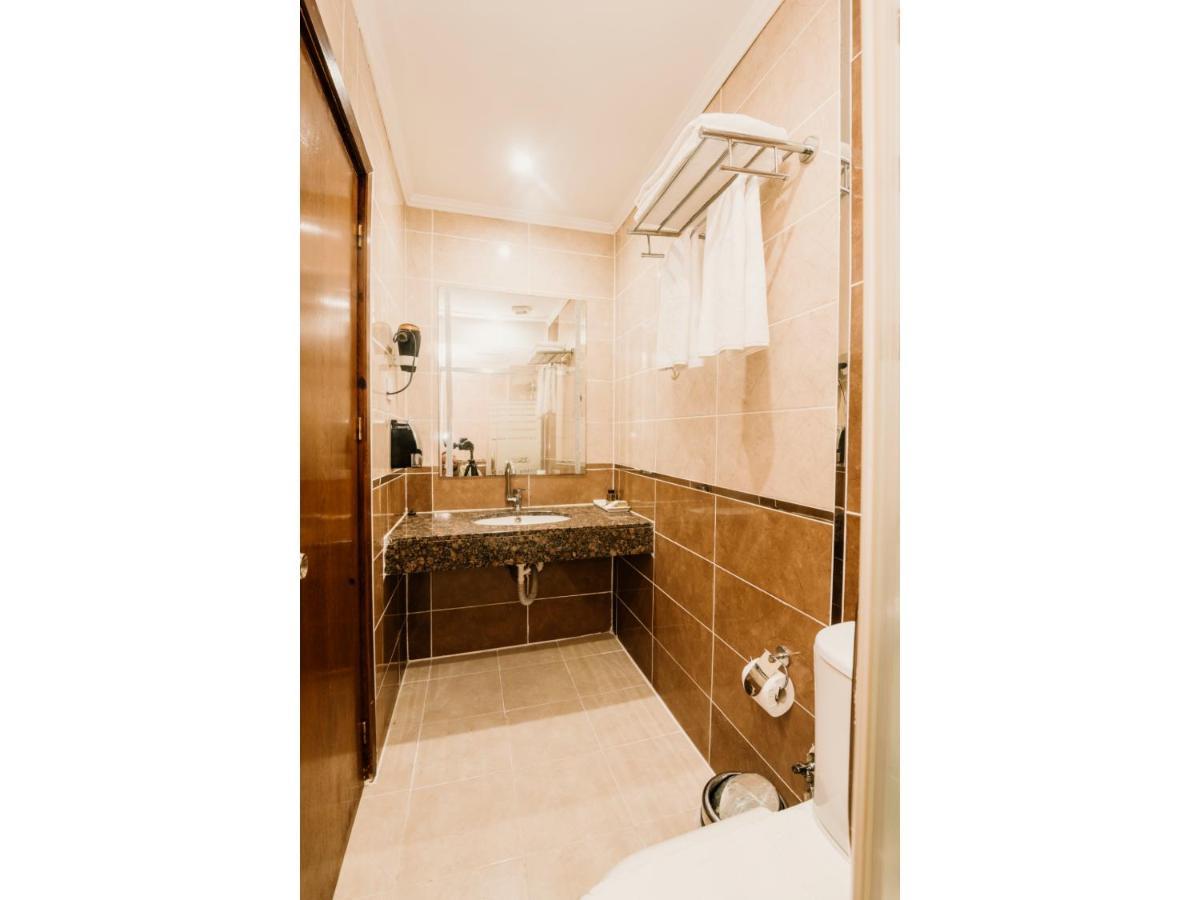 Sammy'S Hotel Girne Buitenkant foto